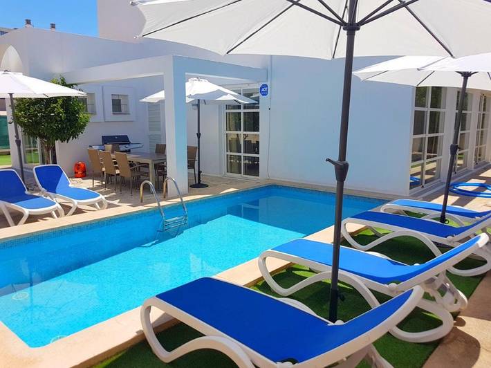 Finca mit hund für 8 Personen, mit Balkon und Terrasse sowie Garten und Pool in Can Picafort - 3