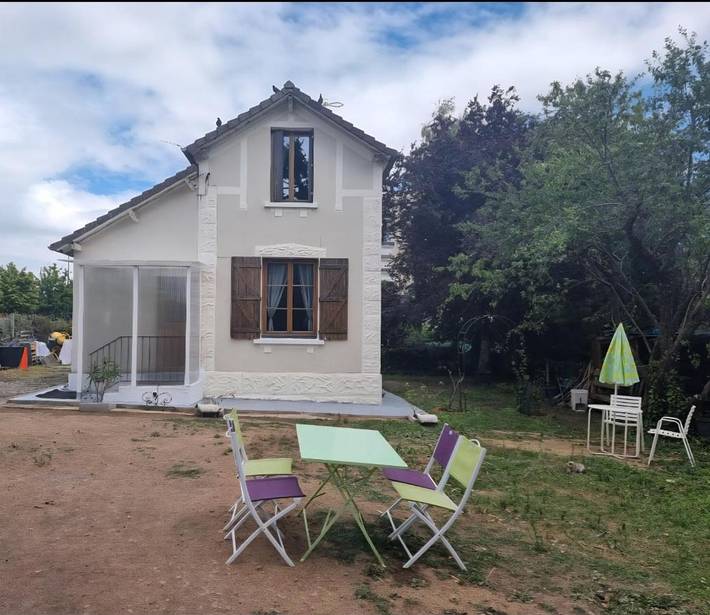 Location de vacances pour 5 personnes, avec jardin à Nevers