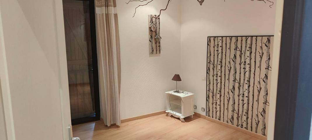 Gîte pour 2 personnes, avec terrasse et piscine à Saint-Cyprien-sur-Dourdou - 4