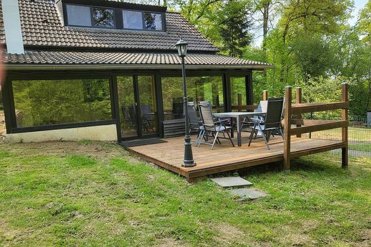 Ferienwohnung für 6 Personen, mit Terrasse und Garten