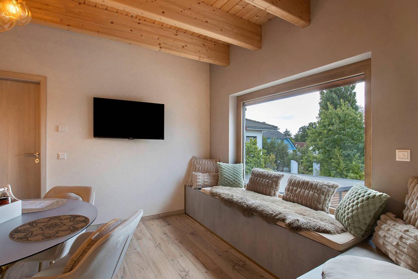 Geheel appartement, Sternenzauber – Deluxe Appartement met 2 Badkamers & Uitzicht op de Sterren in Großpösna, Leipziger Neuseenland