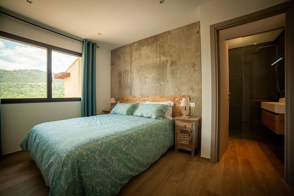 The superb, modern, comfortable Corian villa in the heart of the Estérel massif in Les Adrets-de-l'Estérel, Mittelmeerküste (Frankreich)