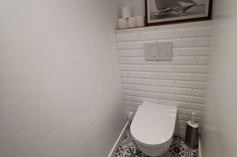 Apartamento entero, Très Joli Appartement Neuf de 55m2 Tout Équipé in Lagord, Región de La Rochelle