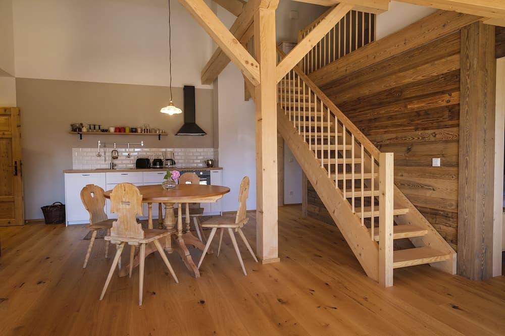 Ganze Wohnung, Ferienwohnung Singer \"Zum Nachbarn\" in Wackersberg, Tölzer Land