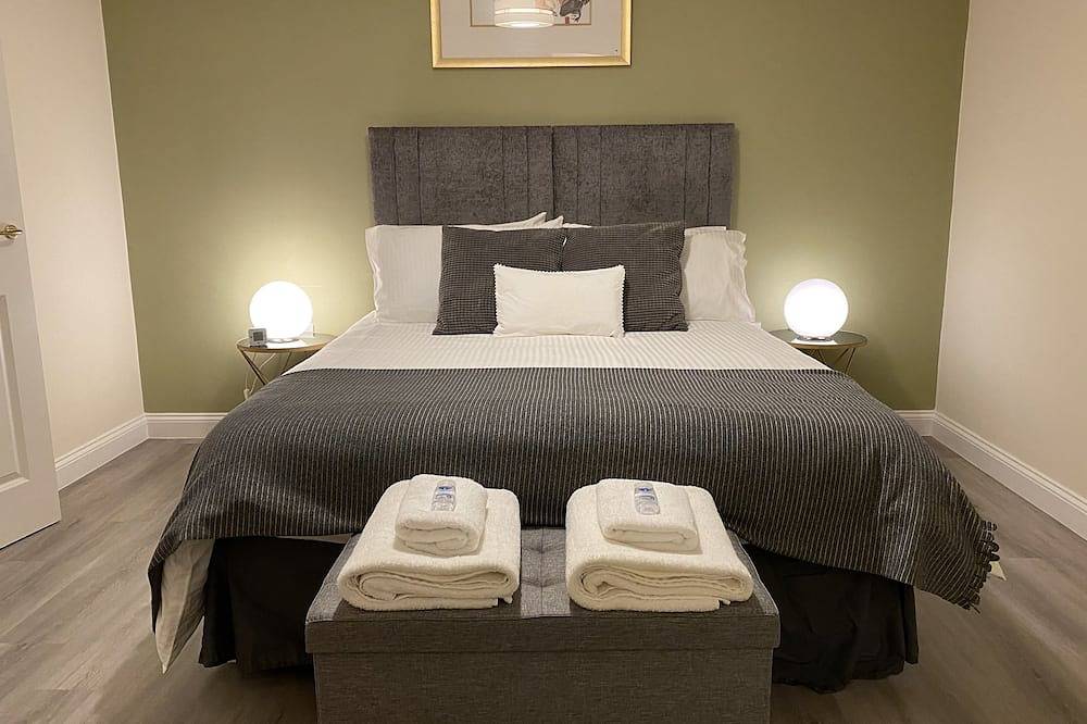 Geheel appartement, Apartment- Modern- Ensuite with Shower- 2 Bedrooms in Leighton-Linslade, Central Bedfordshire