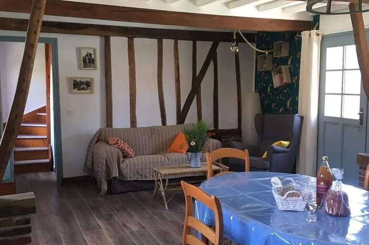 Location de vacances pour 4 personnes, avec terrasse et jardin à Vercourt
