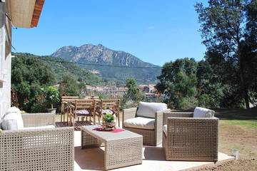 Cottage pour 4 personnes, avec terrasse et jardin à Casaglione