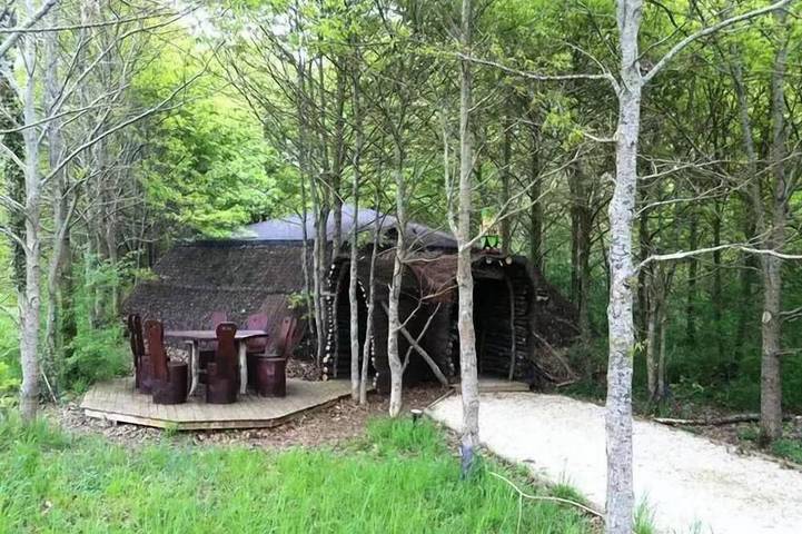 Gîte pour 8 personnes, avec piscine et sauna, animaux acceptés à Dienné - 4