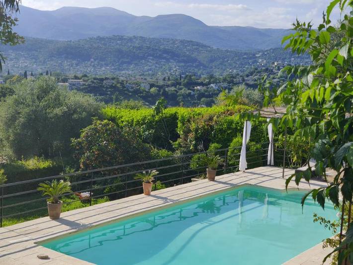 Chambre d’hôte pour 2 personnes, avec vue et jardin ainsi que piscine et terrasse à Saint-Paul-de-Vence - 2