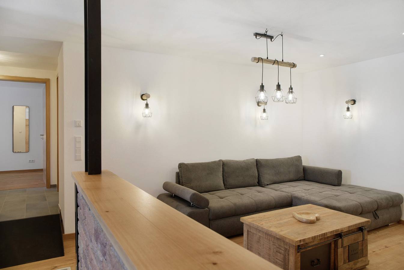 Ganze Wohnung, Ferienwohnung 'Marlies' mit Bergblick, privater Terrasse und Wlan in Garmisch-Partenkirchen, Bayerische Alpen