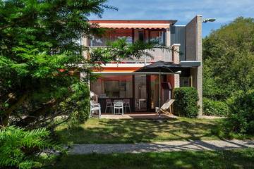 Ferienwohnung für 4 Personen, mit Terrasse und Pool sowie Garten, mit Haustier in Nieuw-Haamstede