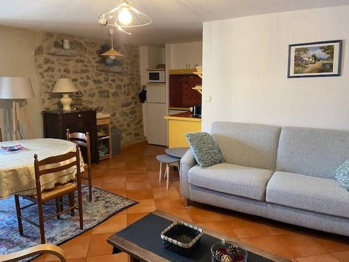 Gîte pour 12 personnes, avec terrasse dans Office De Tourisme Des Angles - 4