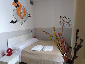 Auberge pour 2 personnes, avec terrasse, animaux acceptés à Crémone