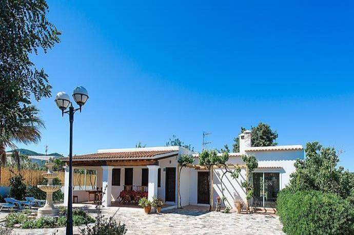 Maison de vacances pour 8 personnes, avec jardin ainsi que piscine et terrasse, animaux acceptés - 1