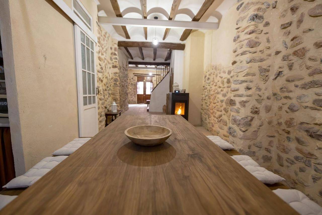 Five-Bedroom House in Montanejos, Provincia de Castellón