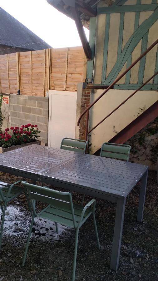 Gîte pour 4 personnes, avec balcon, animaux acceptés dans Le Mesnil Germain - 2