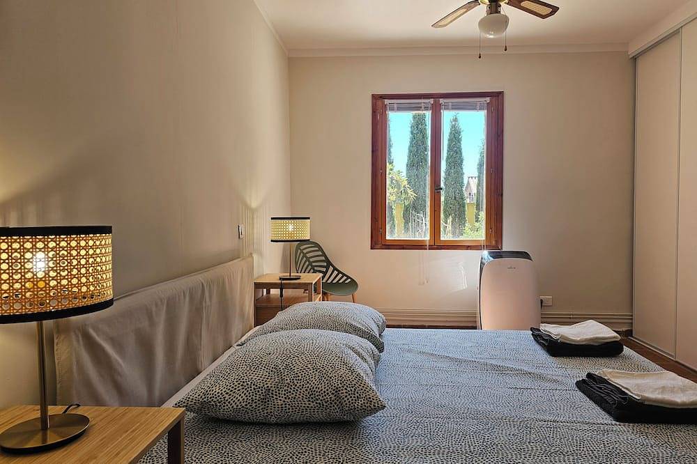 Superbe villa avec piscine privée à Bize in Bize-Minervois, Canal du Midi