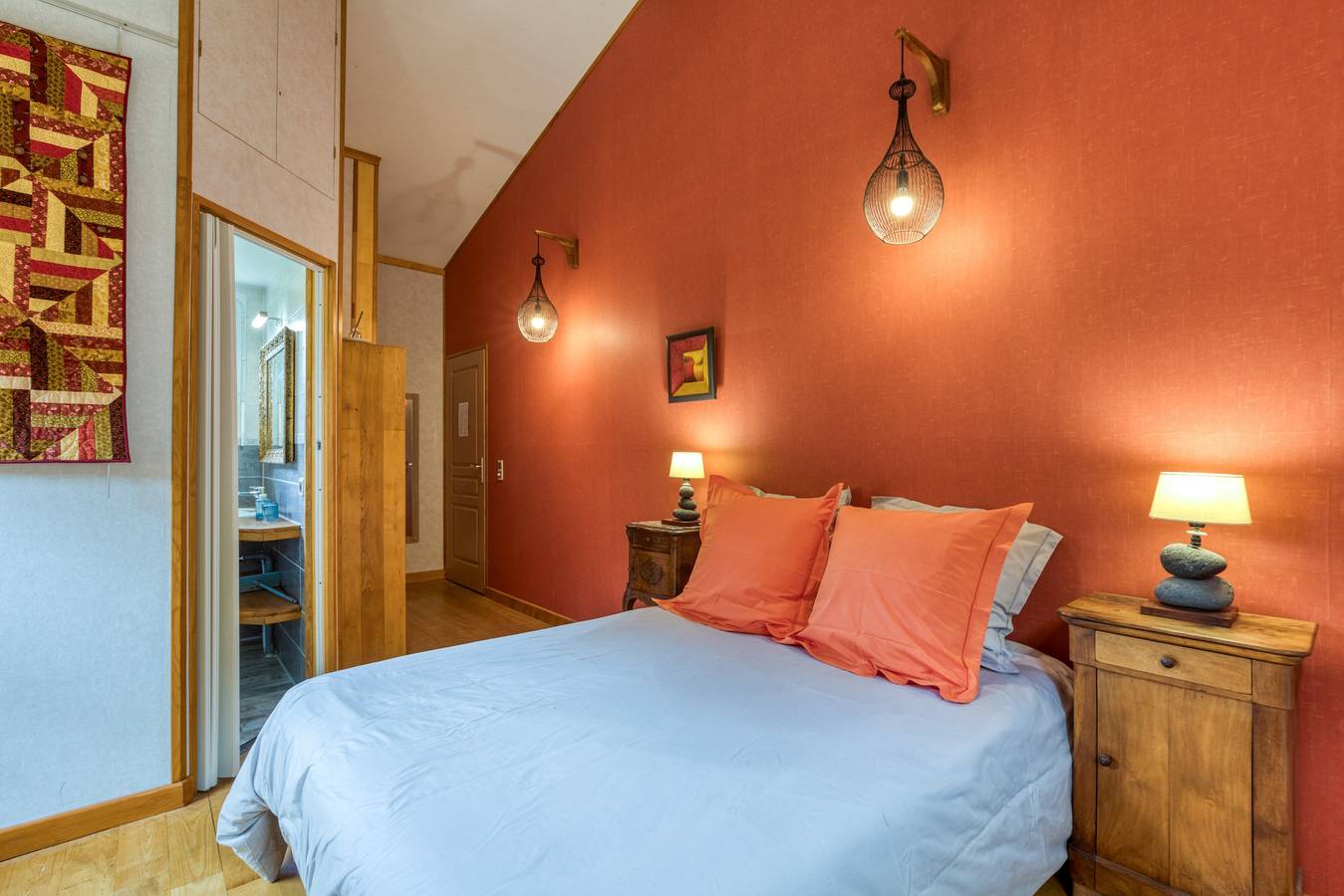 Chambre d’hôtes « Chambre Marissou » avec piscine partagée, terrasse et Wi-Fi in Soubès, Région de Lodève