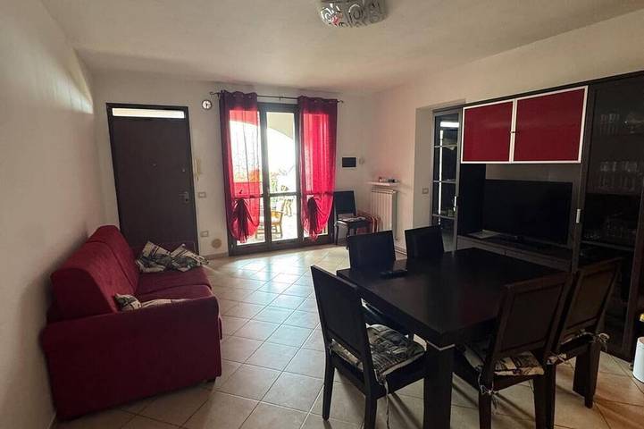 Entire apartment, Cozy house in Scarlino near the sea, ideal with extra space.Pet friendly in Scarlino, Grosseto Province