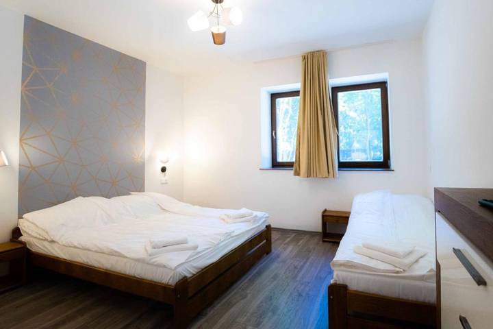Bed and Breakfast für 4 Personen, mit Terrasse und Garten sowie Ausblick und Pool, mit Haustier - 1