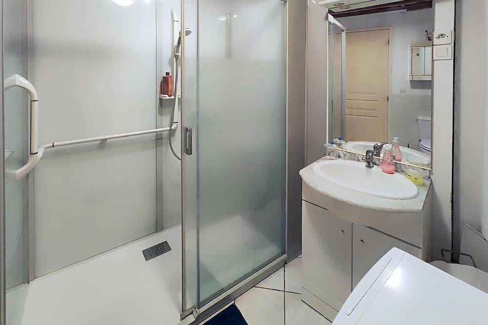 Preciosa casa en Nébian con Wifi in Nébian, Región de Lodève