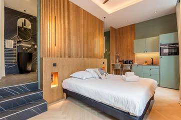 Hôtel pour 2 personnes, avec sauna et jacuzzi dans Théâtre de la Croix Rousse