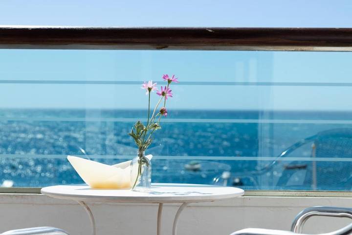 Hotel para 3 pessoas, com Varanda e Terraço em Calahonda