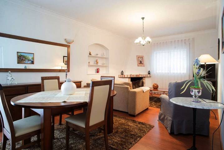 Gîte pour 7 personnes, avec Balcon à Monção