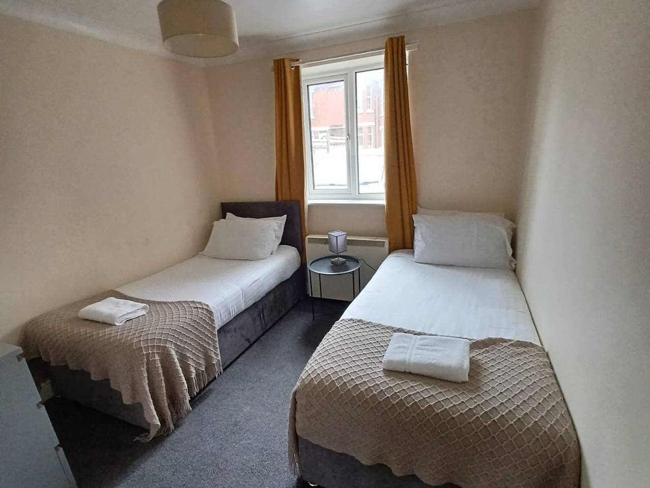 Ganze Wohnung, Stayzo Penthouse Accommodation 1- Premier Lodge in Southampton, Südostengland