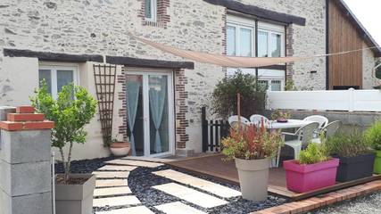 Location de vacances pour 6 personnes, avec terrasse, adapté aux familles à Saint-André-Goule-d'Oie