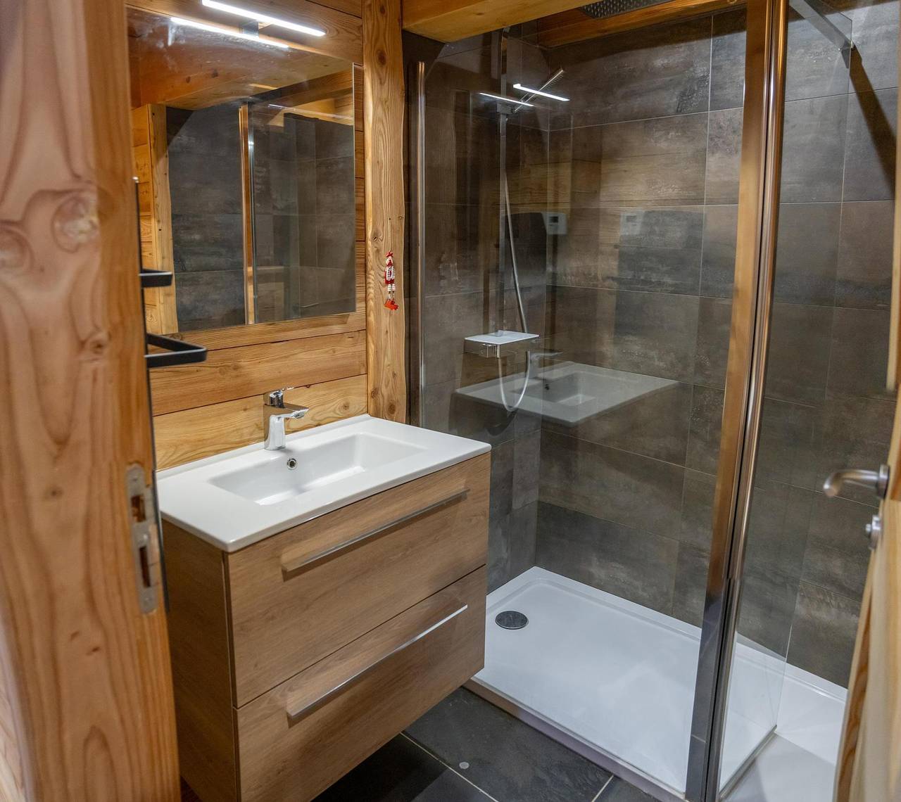 Chalet Pramouton - Chalet 7 pièces 15 personnes (Chapra34) in Les Orres, Parc national des Écrins