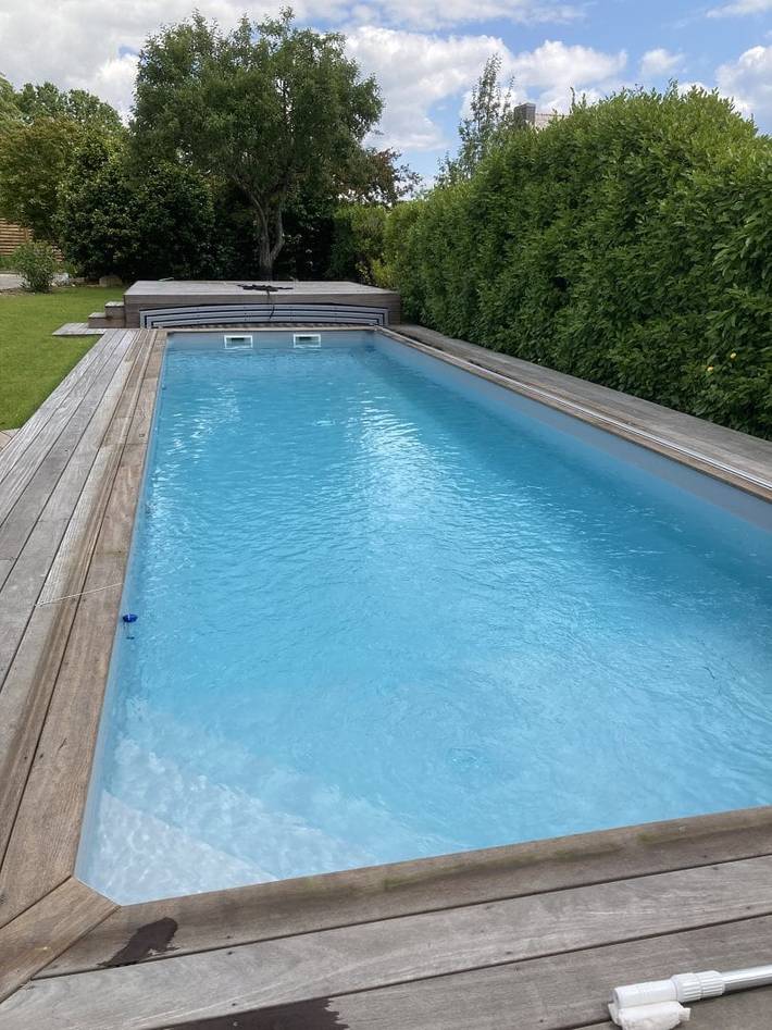 Location de vacances pour 2 personnes, avec piscine et jardin à Crach - 2