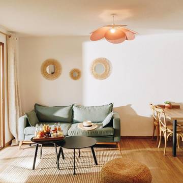 Gîte pour 4 personnes, avec vue et jardin à Lucciana