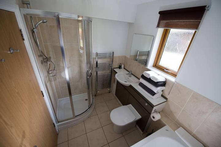 Luxuschalet mit Whirlpool und Lochblick in Loch Lomond, Stirling und Umgebung