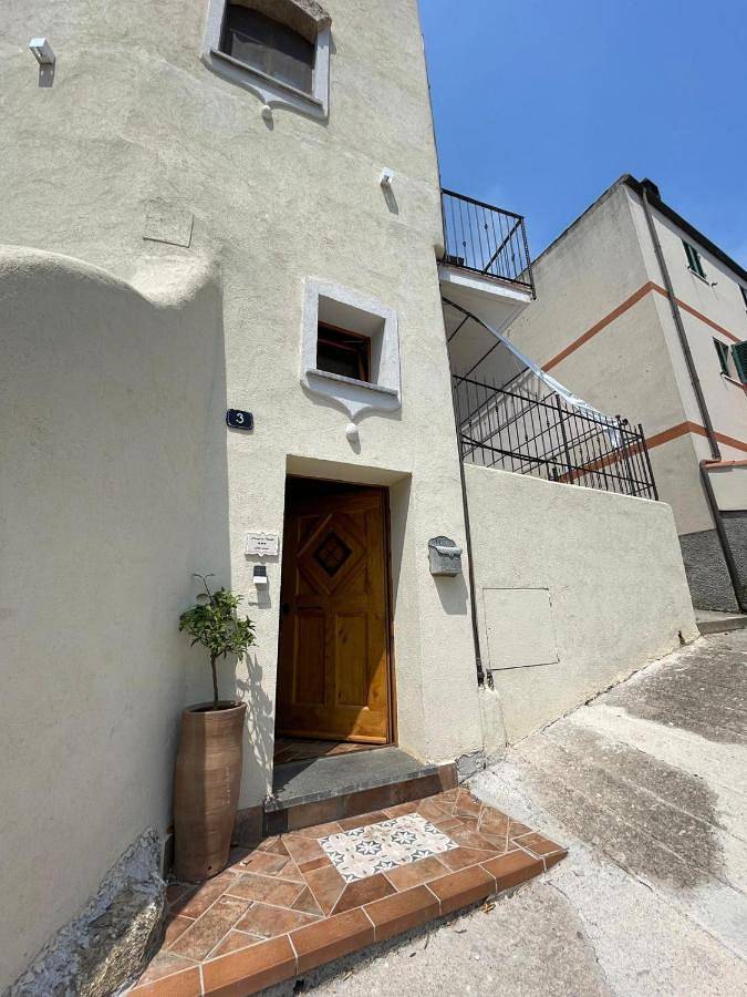 B&b per 2 persone, con Balcone e Terrazza a Spotorno