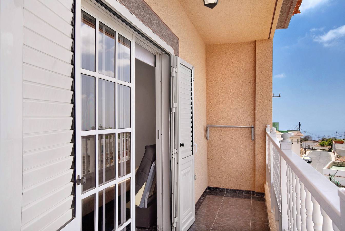 Ganze Wohnung, Ferienwohnung "Los Morales" mit Meerblick, Gemeinschaftsterrasse und Wlan in La Cisnera, Arico