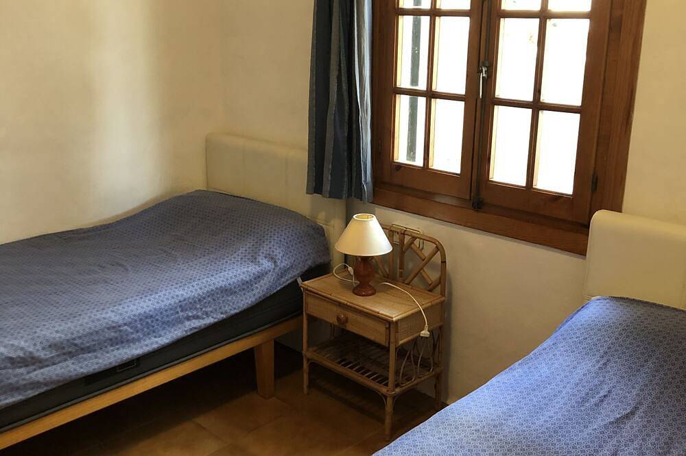 Entire apartment, Fantastic apartment near the beach for 4 people in Platges de Fornells, Es Mercadal