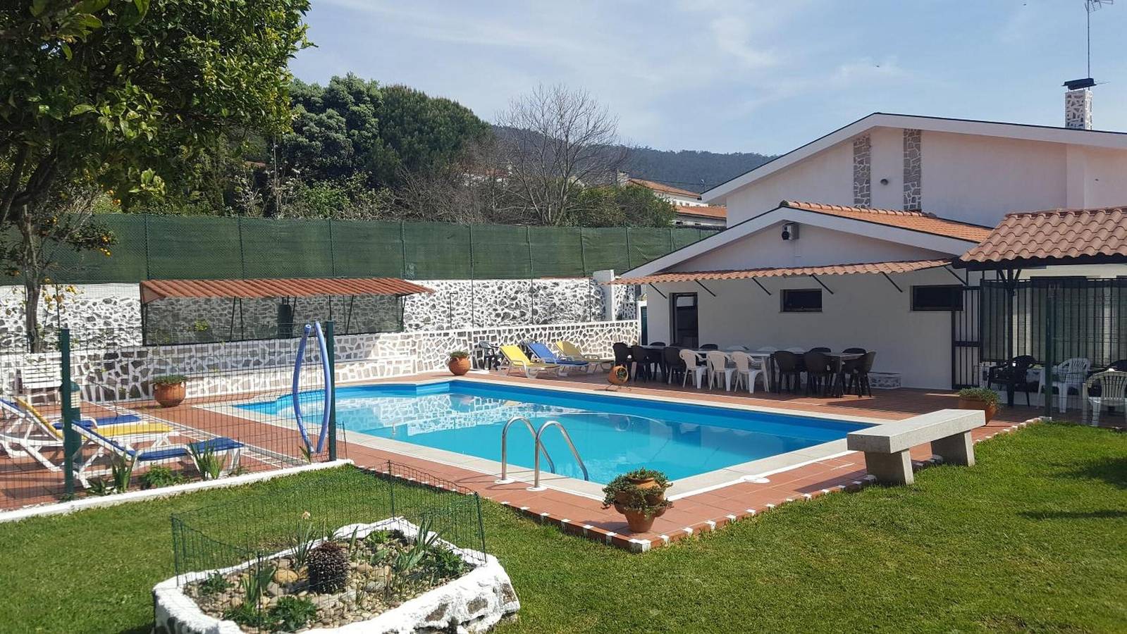 Casa Vacacional 'Vivenda Taborda' con Vistas al Mar, Piscina Privada y Wi-Fi in Carreço, Distrito de Viana do Castelo