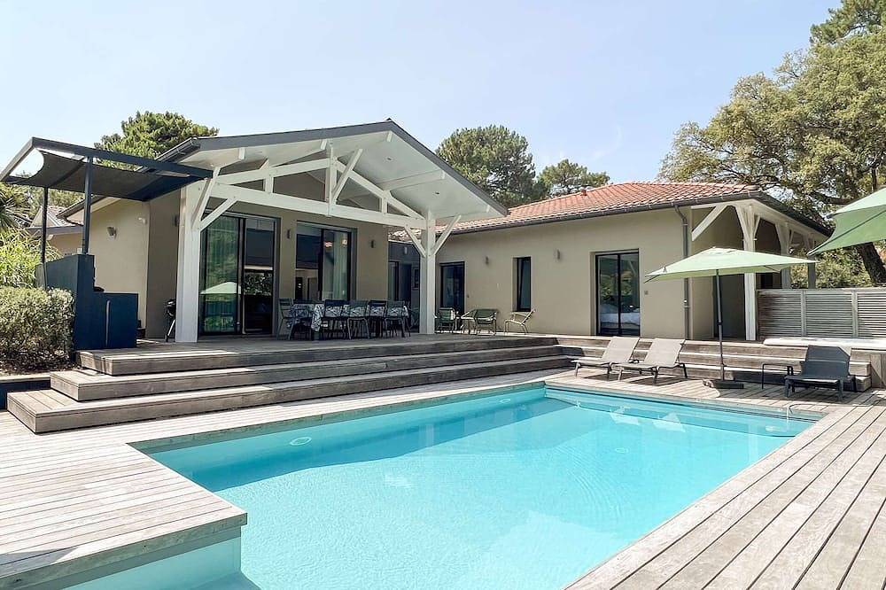 Ambre : Villa Ambre für 12 Personen mit Swimmingpool in Hossegor in Hossegor-See, Hossegor