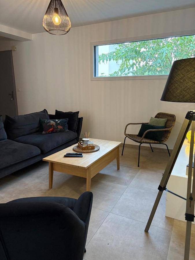 Gîte pour 2 personnes, avec terrasse, animaux acceptés à Guilherand-Granges - 4