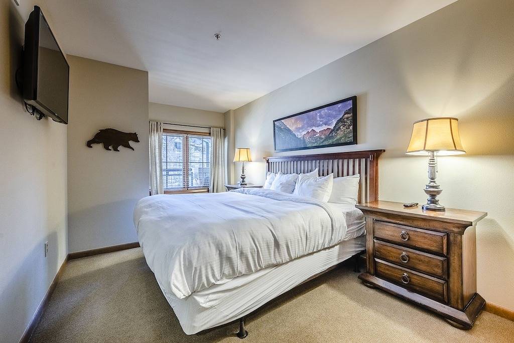 Ganze Wohnung, Ski In / Ski Out Oversize 1 Schlafzimmer im Zephyr Mountain Lodge - 4 Personen !! in Winter Park, Arapaho and Roosevelt National Forests