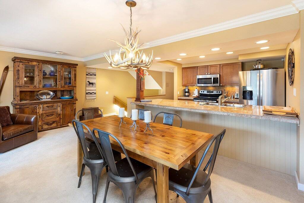 Ganze Wohnung, Remodeled Penthouse/On Shuttle Route to the Slopes/Shared Hot Tub in Arapahoe Basin