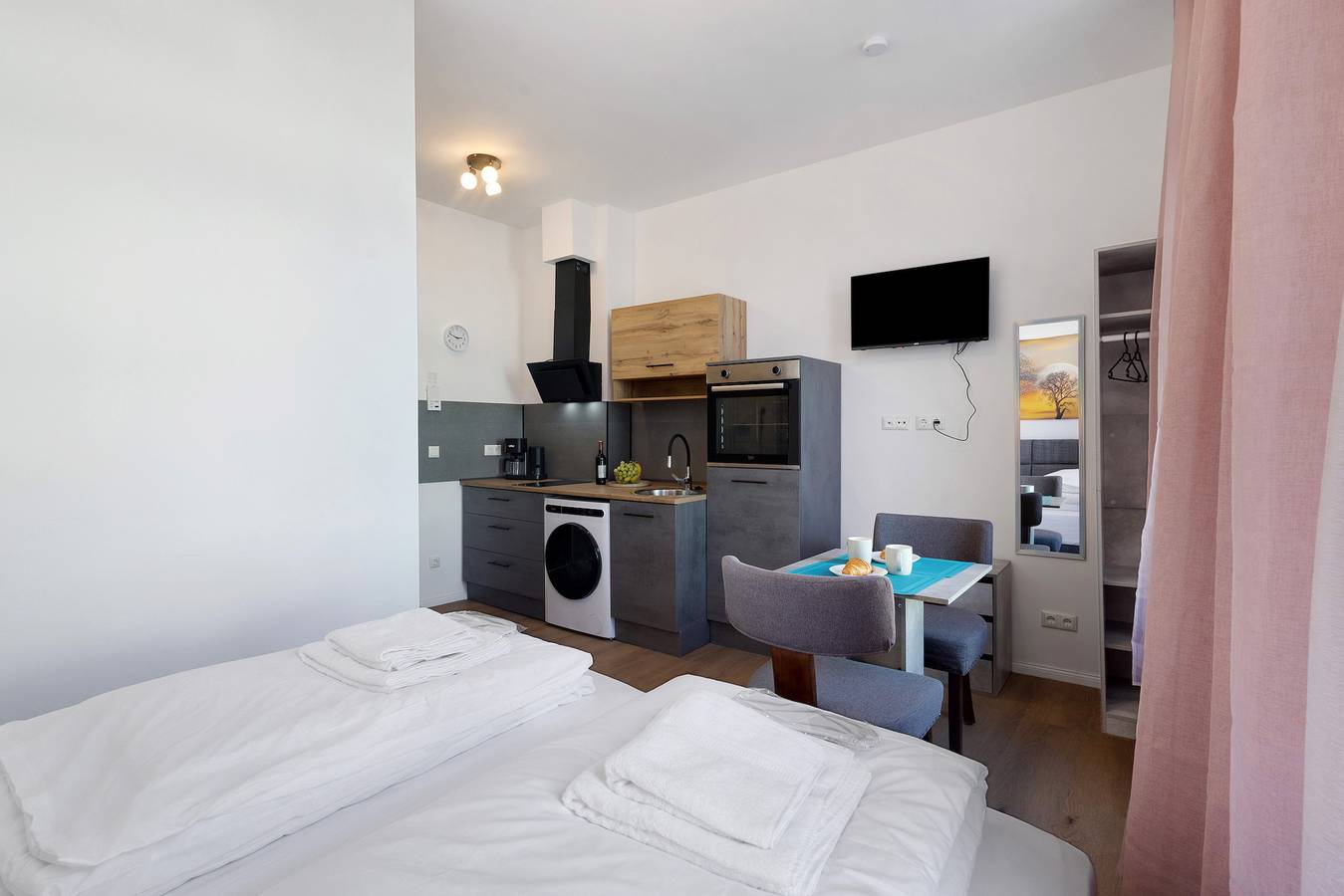 Ganzes Studio, Einzimmerapartment '-Apartment 3' mit Wi-Fi in Lübeck, Lübecker Bucht