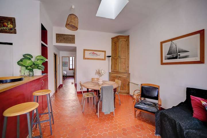 Gîte pour 4 personnes dans Office de Tourisme de la Ciotat - 4