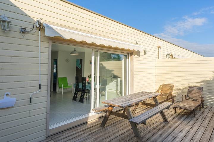 Vacation rental for 6 people, with yard in Charente-Maritime