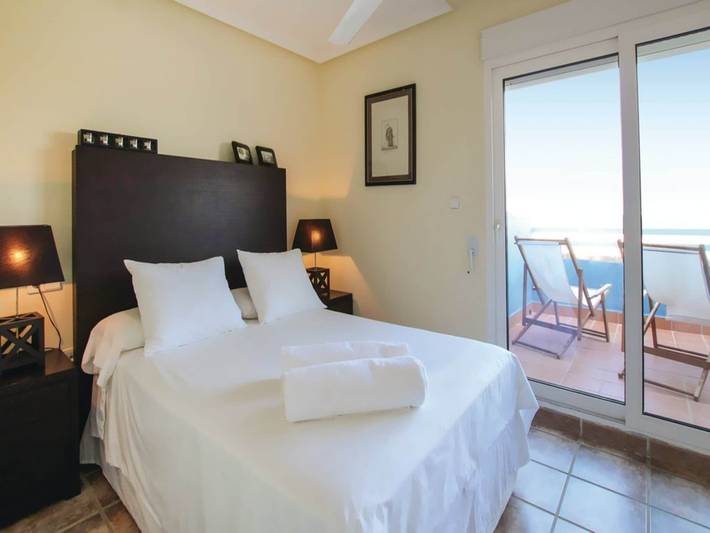 Location de vacances pour 6 personnes, avec Balcon/Terrasse et Balcon ainsi que Jardin et Piscine à Carthagène - 4