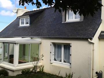 Location de vacances pour 3 personnes, avec jardin à Saint-Pol-de-Léon