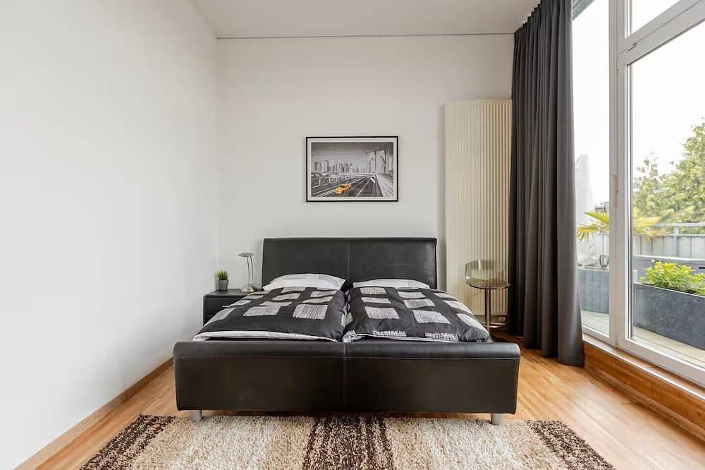 Ruhiges Privatzimmer in moderner Penthouse-Wohnung in Hürth, Rhein-Erft-Kreis