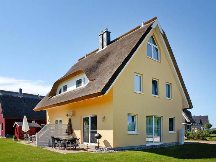 Ferienhaus für 6 Personen, mit Terrasse und Sauna in Neuenkirchen (Rügen)