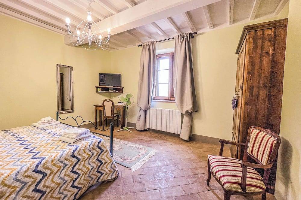 House with private pool & air conditioning at 500 meter from village. Great view in Montecchio, Provinsen Terni